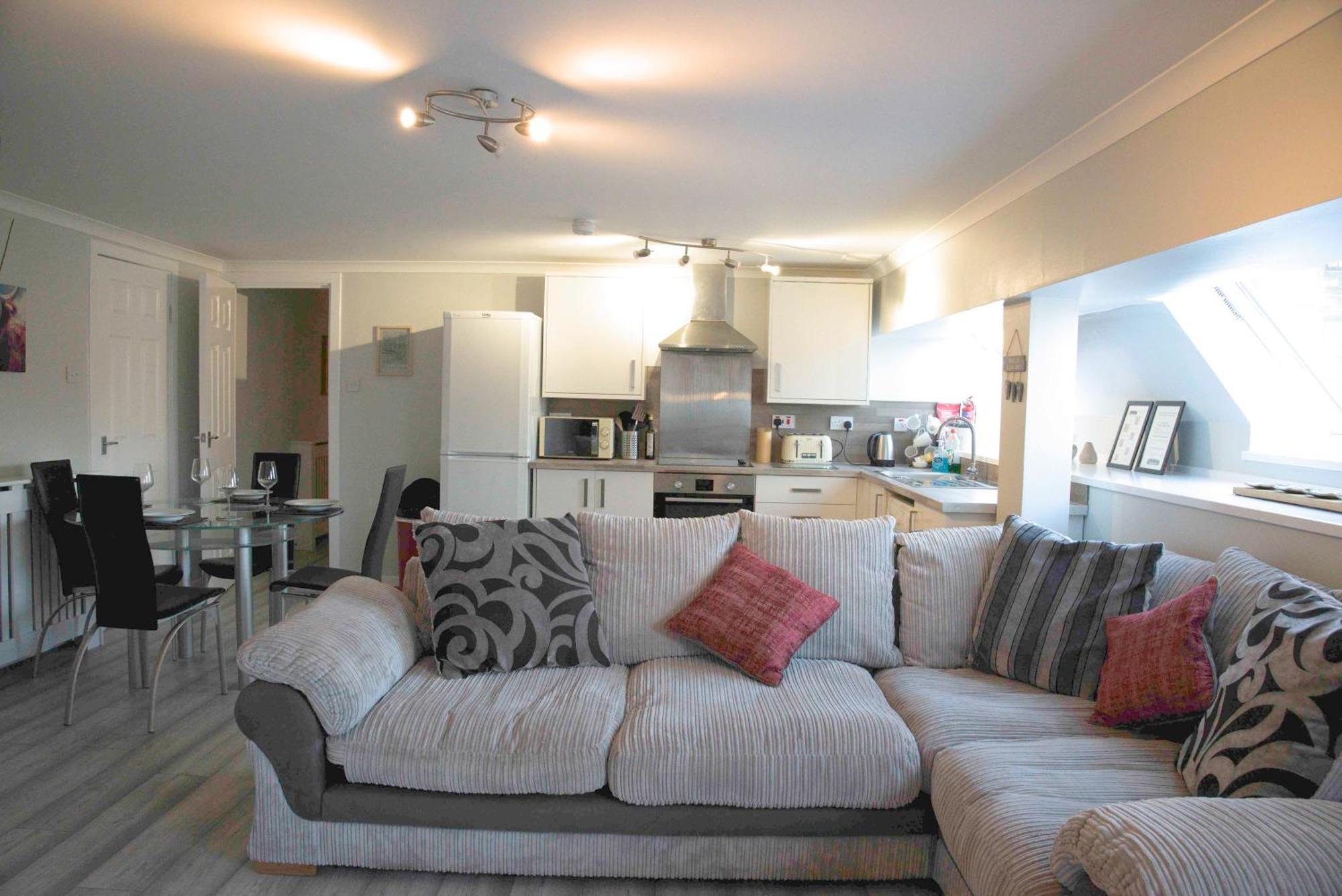 Fabulous Stylish Flat In Merchant City & Free Secure Parking Glasgow Luaran gambar