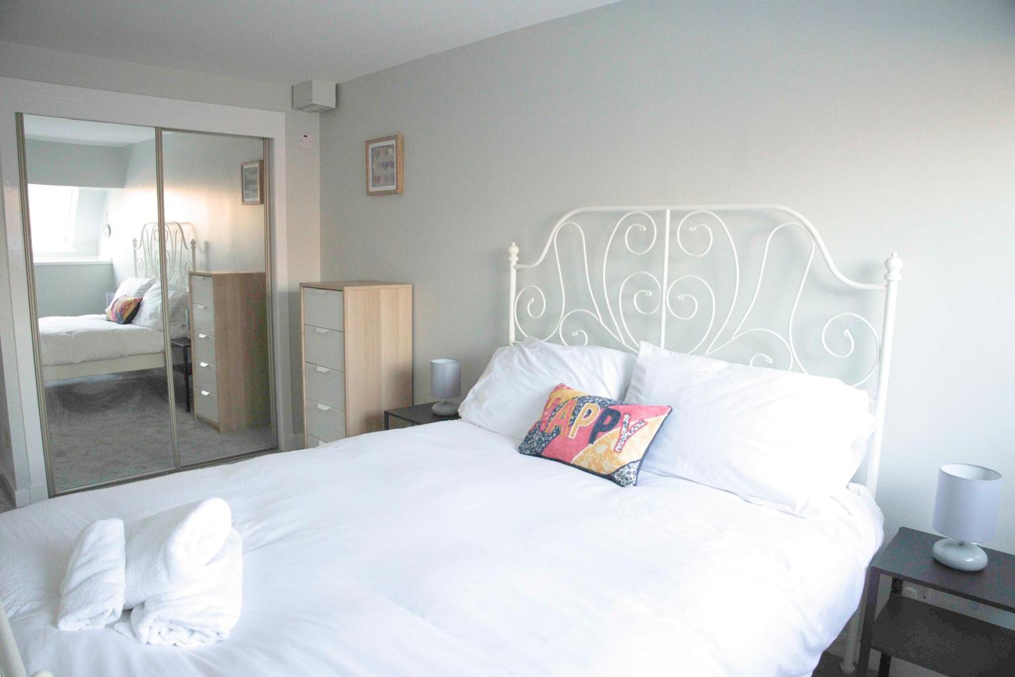 Fabulous Stylish Flat In Merchant City & Free Secure Parking Glasgow Luaran gambar